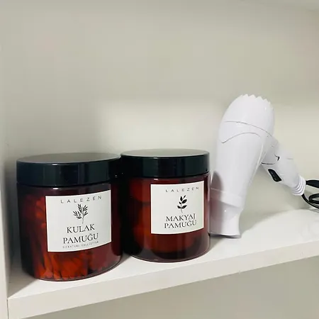 Comfortable, Stylish, Centrally Located